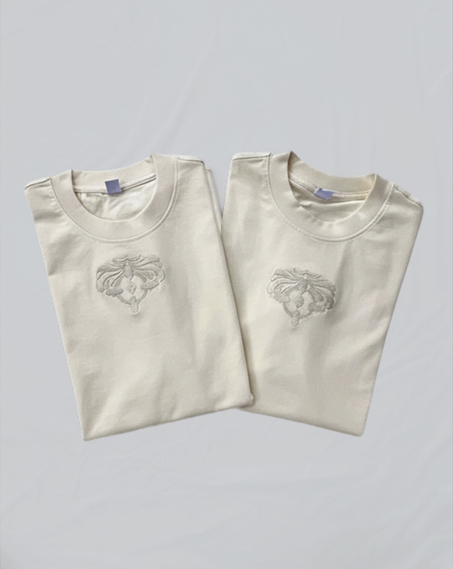 חולצת ריי אופ־וויט